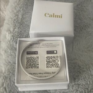 Calmi Silver Bracelet
